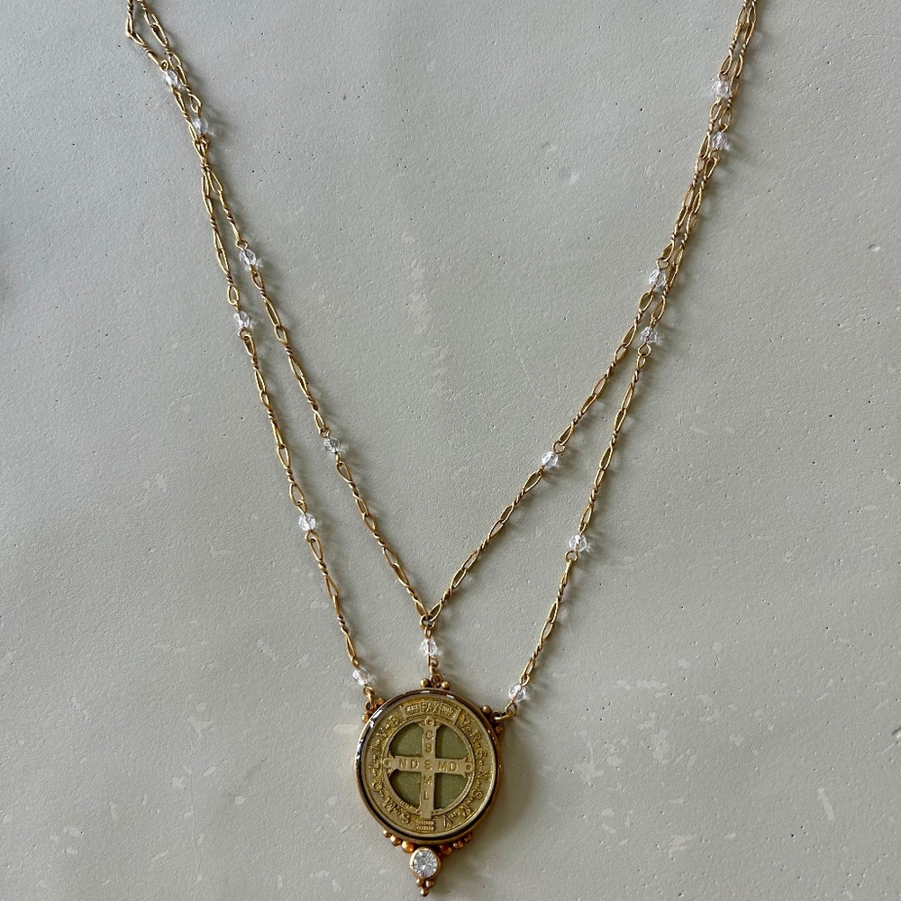 VIRGINS SAINTS & ANGELS VSA SAN BENITO CROSS NECKLACE GOLD W SWAVORSKI CRYSTALS - Picture 2 of 7